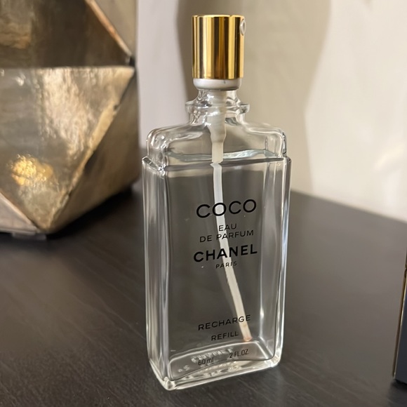 Coco Chanel Vintage Gold Atomizer 2oz Refillable *Empty* - Picture 3 of 6
